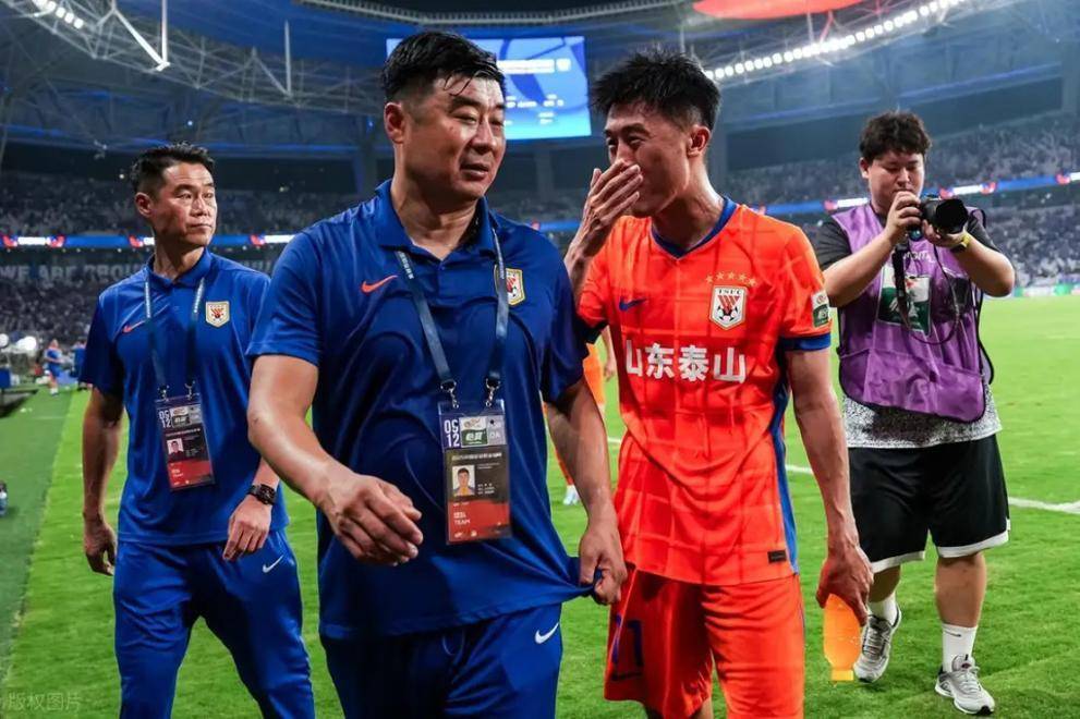 9月9日登山忆山东兄弟 9月9日登山忆山东兄弟