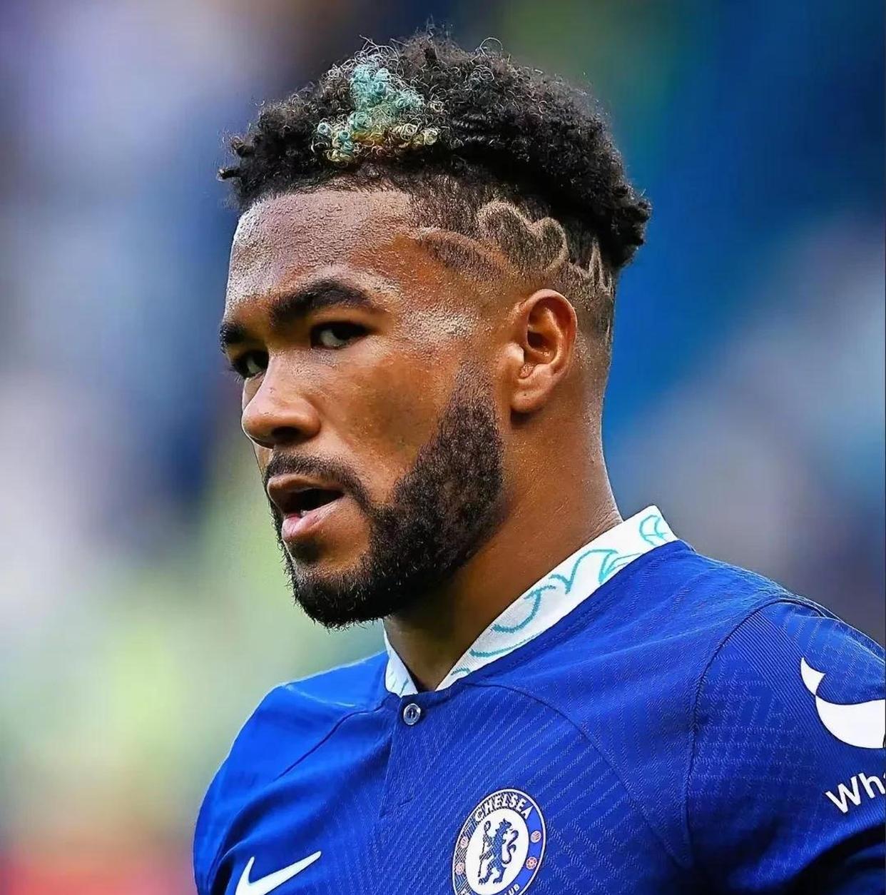 切尔西今夜回应争议；志在欧篮联名次提升；态度坚定；阵容厚度经受考验 