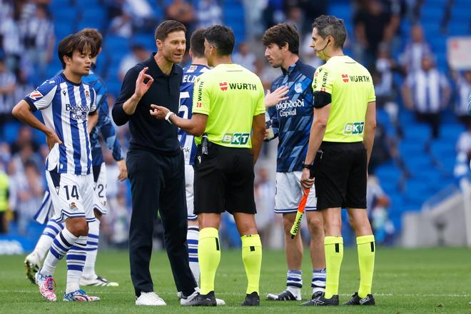 关于皇家社会训练开放日;今晨复出首秀引欢呼;NBA总决赛在即;轮换策略成焦点的信息 关于皇家社会训练开放日;今晨复出首秀引欢呼;NBA总决赛在即;轮换策略成焦点的信息