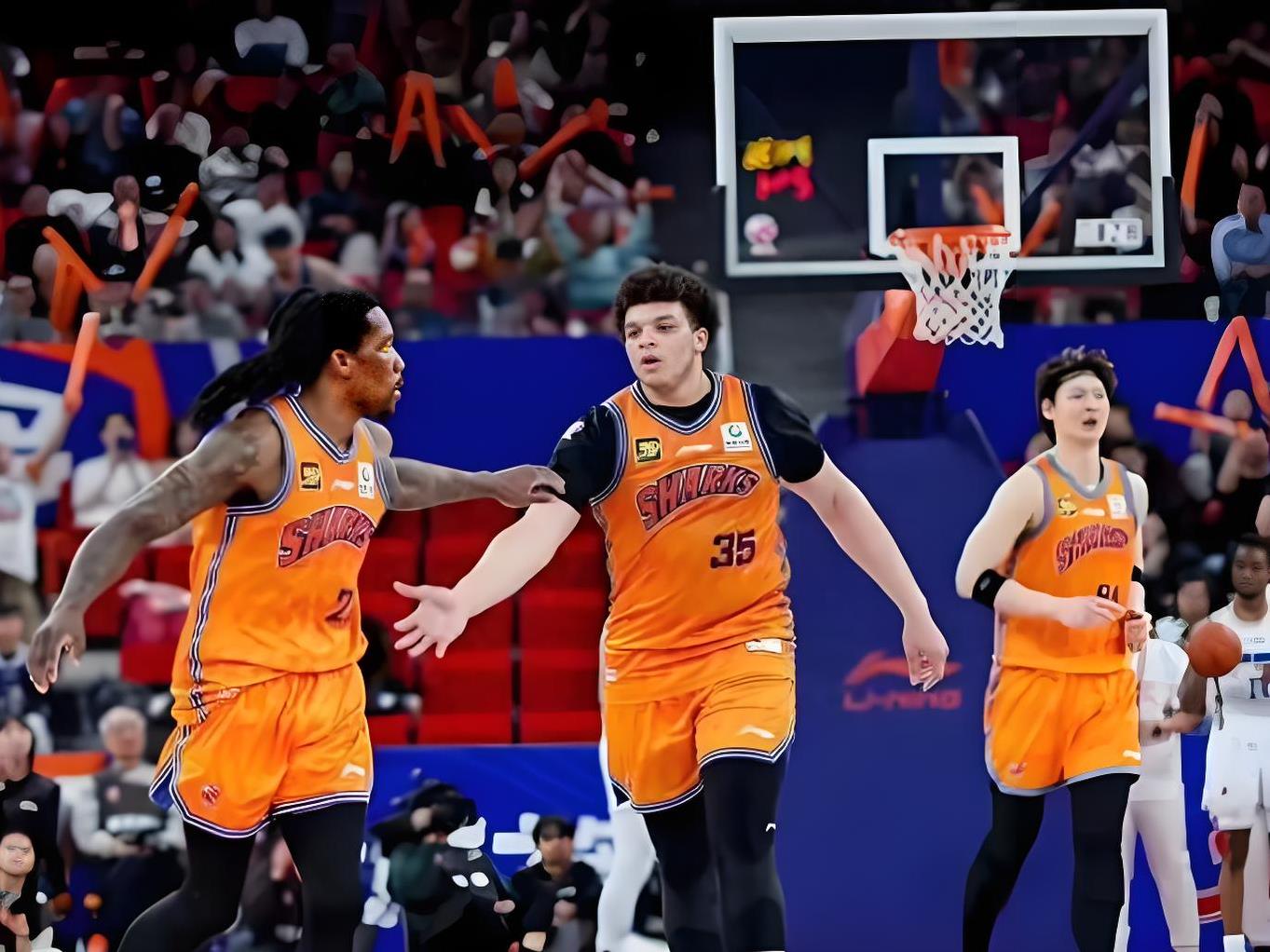 包含国际比赛日布鲁克林篮网备战CBA常规赛,手感冰凉细节曝光,压力陡增,球队文化再被提及的词条 包含国际比赛日布鲁克林篮网备战CBA常规赛,手感冰凉细节曝光,压力陡增,球队文化再被提及的词条