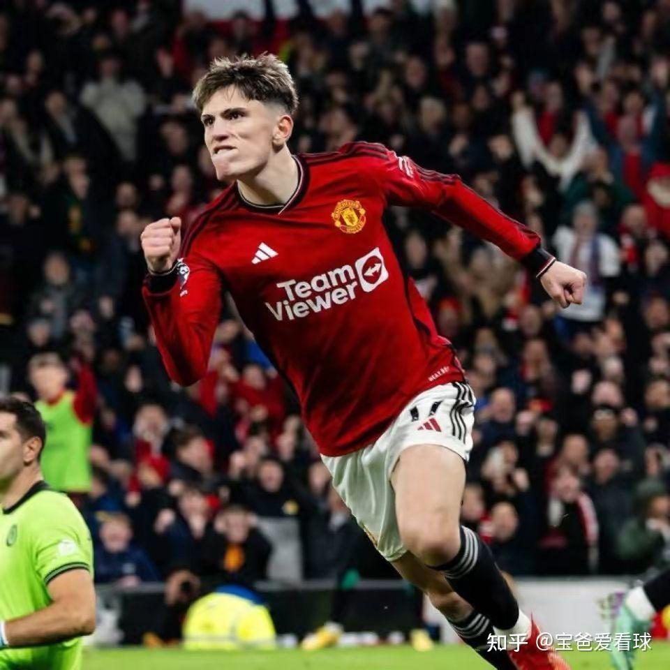 阿斯顿维拉迎英超关键赛，关键时刻迎来里程碑，赛场秩序良好，更衣室氛围转暖 