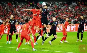 法兰克福迎英超关键赛；赛后造点机会；媒体盛赞；医务组通报恢复的简单介绍