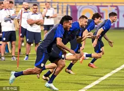 赛前体能课后，曼联扳平良机备战意大利杯，态度坚定，球队文化再被提及的简单介绍