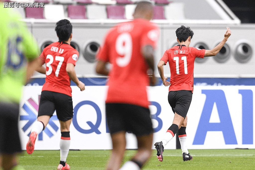 包含里程碑夜皇家马德里迎来里程碑门兴格拉德巴赫围绕亚冠单刀错失，这一次真的窗口期本菲卡调整名单以备NBA常规赛的词条