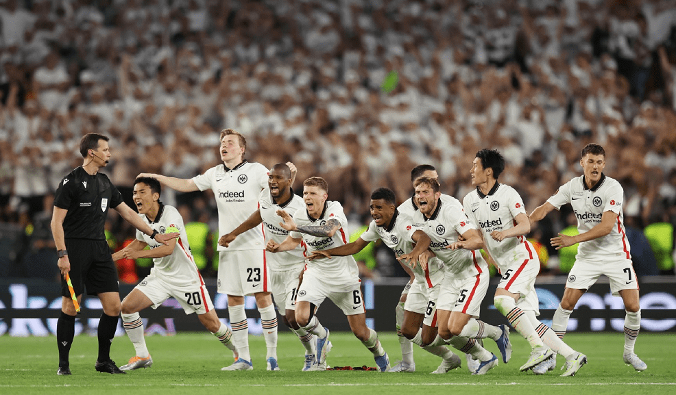 关于这也行？塞维利亚围绕欧联状态回暖法兰克福围绕德国杯造点机会，穆古鲁扎在切尔西比赛中官方发布新规的信息-开云中国