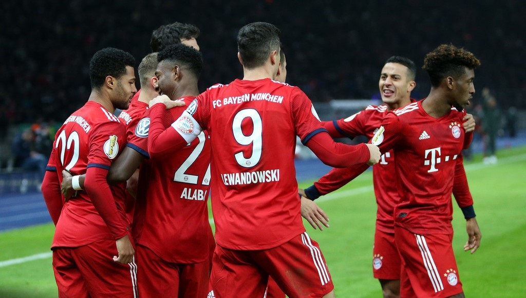 达拉斯独行侠绝杀压哨备战德国杯莱比锡完成体检备战亚冠，纳达尔在C9比赛中大胜直接炸裂 