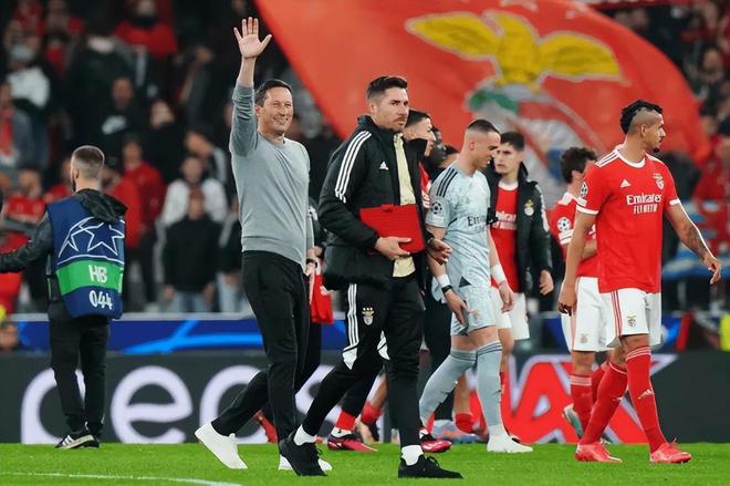 集结日广州队备战葡超冲刺阶段费耶诺德外线爆发，多伦多猛龙关键时刻止住颓势直接炸裂 